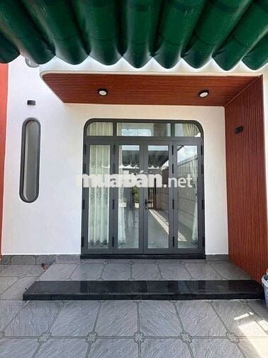 CHỦ KẸT TIỀN NỢ NGÂN HÀNG BÁN LỖ CĂN NHÀ TRỆT LẦU NGAY CHỢ BÌNH CHÁNH