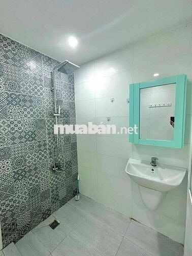 Phòng 25m2 Nguyễn Biểu Q. 5 cách trung tâm cách quận 1 chỉ 5 phút