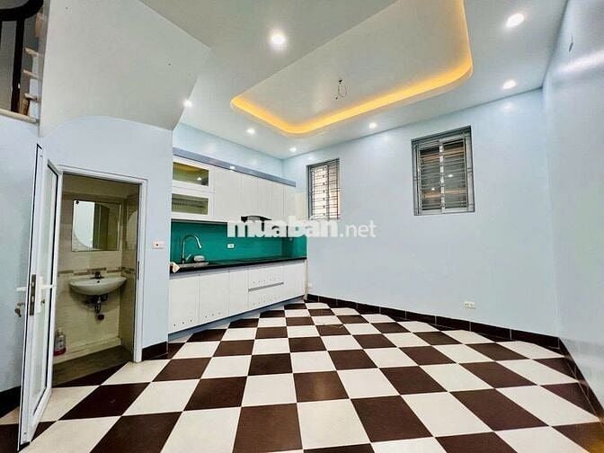 GẤP! NGUYỄN ĐỨC CẢNH NHÀ DÂN XÂY CHẮC CHẮN 35M X4T, ÔTÔ ĐỖ CỬA, 7.3 TỶ