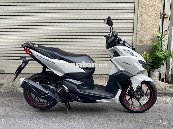 Vario 160 CBS màu trắng
