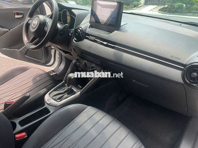 Mazda 2 1.5 AT Trắng zin 100% 2025 - 7500 km
