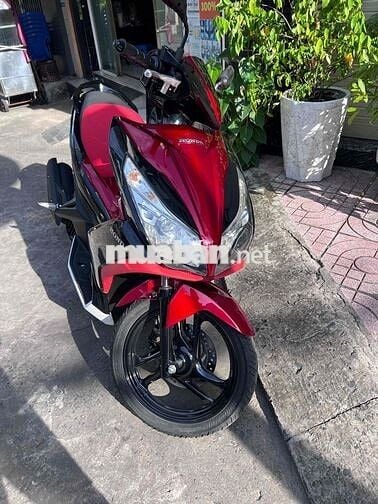Cần Bán Xe Airblade Đang Đi 2013 chính chủ chạy