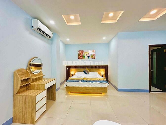 Căn Hộ Full Nội Thất - Rộng Rãi - Thoáng - Ngã Tư Bốn Xã - Hoà Bình