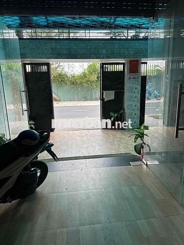 cần sang ks giá 190tr bao gồm cọc 100tr