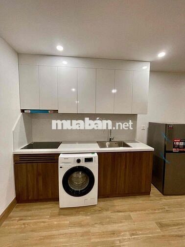 Cho thuê ccmn 2N1K2WC-80m2 mới tinh view Hồ Tây ngõ 267 Hoàng Hoa Thám