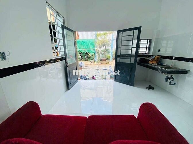 NHÀ NHỎ PHÙ HỢP Ở GIA ĐÌNH TRỐNG SẴN CÓ THỂ Ở LIỀN RIÊNH BIỆT