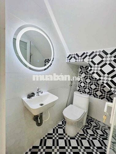 Bán nhà chính chủ hẻm 2074 Huỳnh Tấn Phát