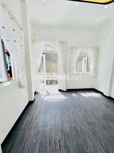 Bán nhà chính chủ hẻm 2074 Huỳnh Tấn Phát