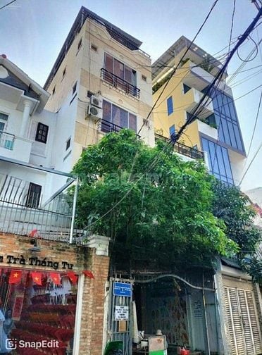 KẸT TIỀN CẦN BÁN GẤP MẶT TIỀN ĐƯỜNG NHIÊU TỨ PHÚ NHUẬN 20 CHDV