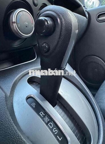 Mazda 2 2014 1.5 AT - 110000 km