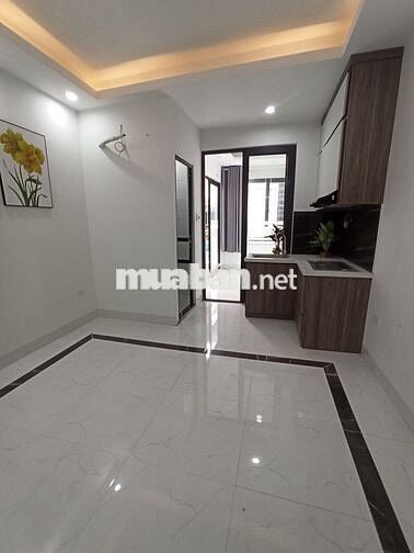 BÁN CHUNG CƯ C2 KHƯƠNG THƯỢNG, TRƯỜNG CHINH Ở NGAY, OTO ĐỖ CỬA,VIEW HỒ