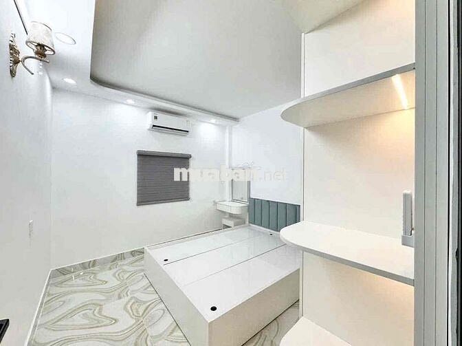 Bán nhà chính chủ hẻm 2056 sổ riêng vay ngân hàng