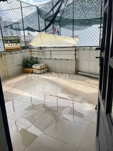 Nhà Âu Dương Lân 2 lầu sân thượng 