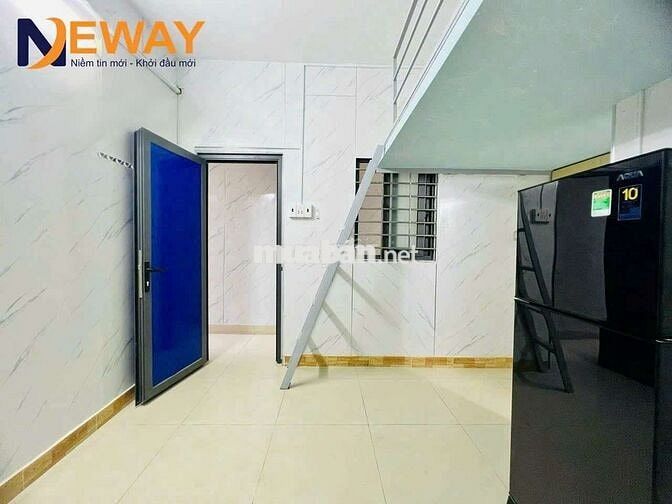PHÒNG CÓ GÁC FULL NỘI THẤT MÁY LẠNH TỦ LẠNH NGAY KÊNH NƯỚC ĐEN
