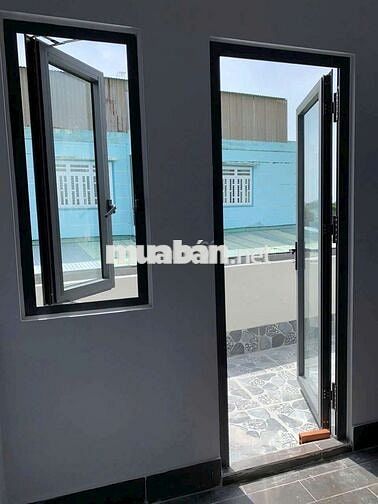 Nhà 1 trệt 1 lầu  gần cầu lớn hóc môn