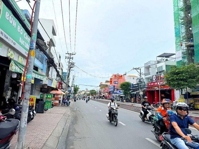 BÁN NHÀ GÓC 2 MẶT TIỀN : 838 HUỲNH TẤN PHÁT - P. TÂN PHÚ - Q. 7 - HCM
