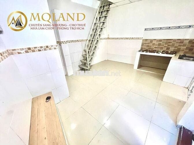CHO THUÊ NHÀ LÀM CHDV 8 PHÒNG NGỦ QUẬN 4