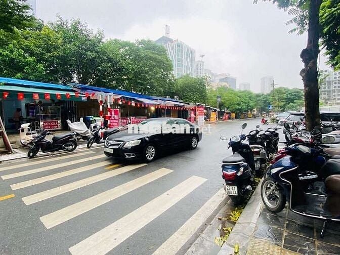 Cho thuê mặt bằng kd ăn uống đẹp khu phố văn phòng Duy Tân