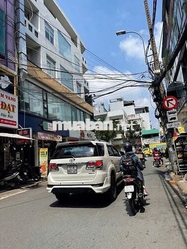 CHO THUÊ NHÀ NGANG 7m ĐƯỜNG SƯ VẠN HẠNH VỊ TRÍ VÀNG KINH DOANH F&B