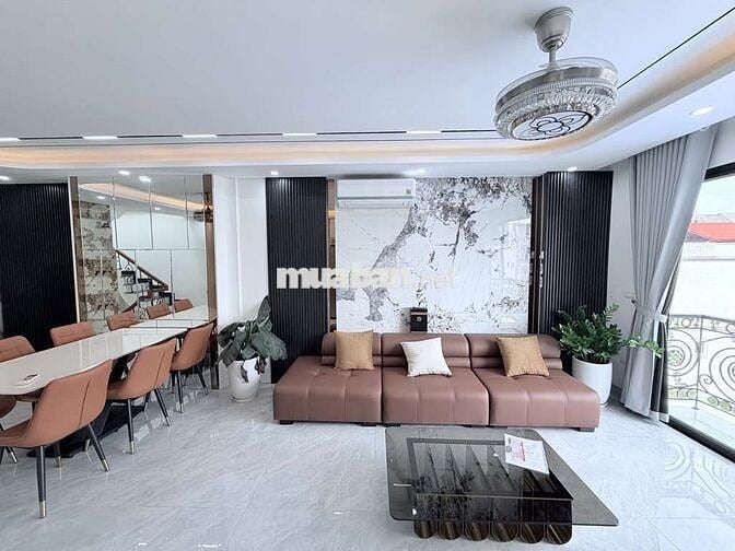 Bán nhà 6 Tầng,gara ôtô,phố Ngọc Thuỵ,DT 48m2, Mt 4,6m.Giá chỉ 15,9 tỷ
