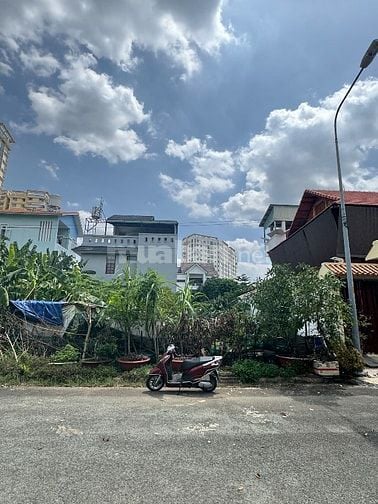 Lô đất view sông- 10x15m-Đối diện LakeView - Giá: 23 Tỷ Xây Được hầm