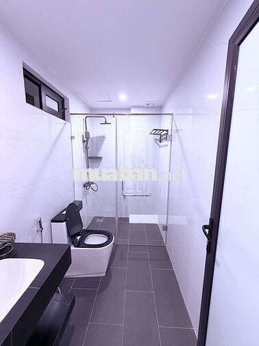 Bán nhà 6 Tầng,gara ôtô,phố Ngọc Thuỵ,DT 48m2, Mt 4,6m.Giá chỉ 15,9 tỷ
