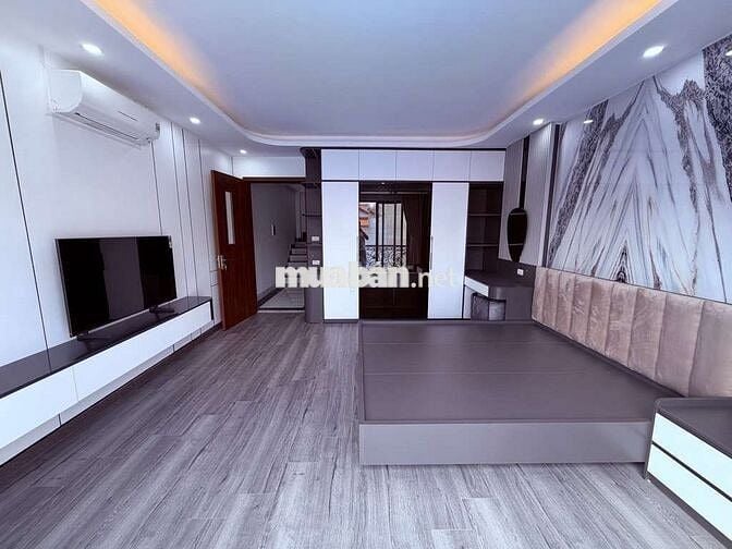Bán nhà 6 Tầng,gara ôtô,phố Ngọc Thuỵ,DT 48m2, Mt 4,6m.Giá chỉ 15,9 tỷ