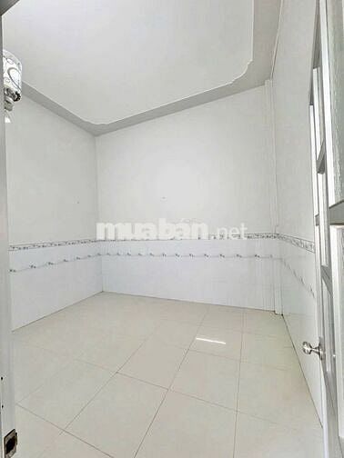 Cần bán gấp căn nhà cấp 4 ở Đ. Giồng Cát , Củ Chi 120m2 SHR giá 770tr