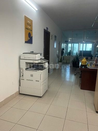 Bán căn hộ chung cư số 165 phố Thái Hà, nhà đẹp, căn góc 3 mặt thoáng. Bán căn hộ chung cư số 165 phố Thái Hà, nhà đẹp, căn góc 3 mặt thoáng.