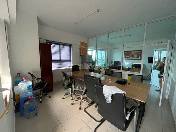 Bán căn hộ chung cư số 165 phố Thái Hà, nhà đẹp, căn góc 3 mặt thoáng. Bán căn hộ chung cư số 165 phố Thái Hà, nhà đẹp, căn góc 3 mặt thoáng.