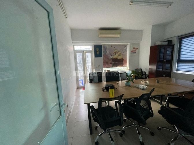 Bán căn hộ chung cư số 165 phố Thái Hà, nhà đẹp, căn góc 3 mặt thoáng. Bán căn hộ chung cư số 165 phố Thái Hà, nhà đẹp, căn góc 3 mặt thoáng.