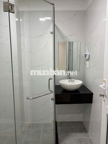 Cho thuê CHDV hẻm 73 gần Công viên khánh Hội Quận 4 full nội thất