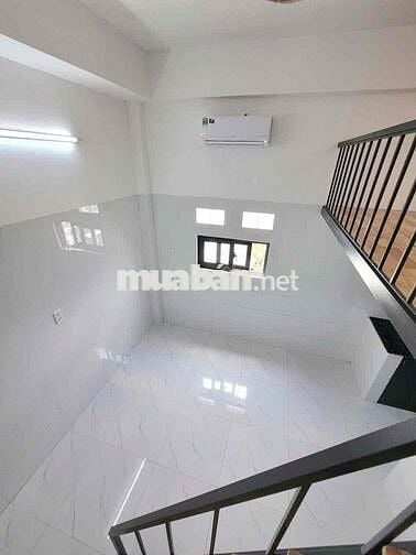 CHÍNH CHỦ CẦN NHƯỢNG LẠI CĂN HỘ DỊCH VỤ NGAY CẦU THAM LƯƠNG PHÙ HỢP 3
