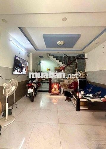 Nhà Hẻm Chiến Lược (4x10m) 1 Lầu 2 Phòng - 2 WC . Hẻm Xe Hơi
