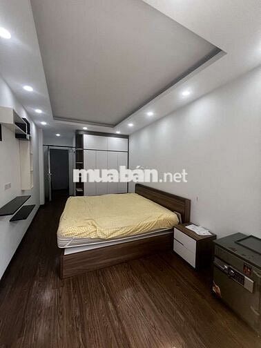 Bán nhà đẹp ở ngay full nội thất Đống Đa