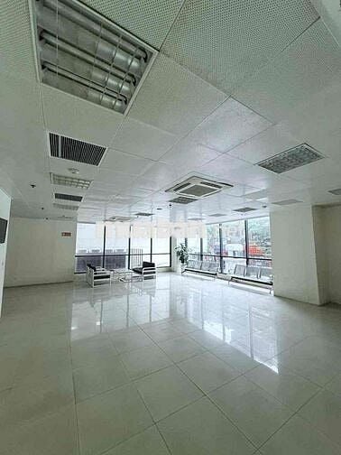 Bán nhanh căn hộ chung cư Hoà Phát,92 m, 3 N,2 VS, lô góc , View đẹp