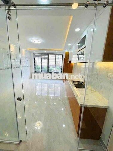 Cho thuê Nguyên căn, Trệt, Lửng, 4 Lầu, ST, Phạm Văn Chiêu, Gò Vấp