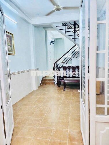 🏡 CHO THUÊ NHÀ 40M2 – Q4 – 3 TẦNG KIÊN CỐ BTCT – 9.5 Triệu / Tháng🏡