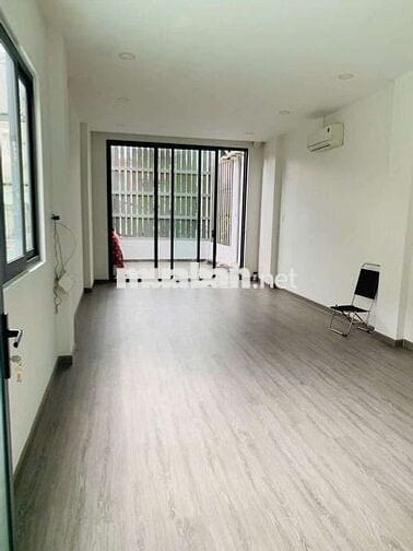 Cho thuê nhà mặt tiền Huỳnh Tấn Phát