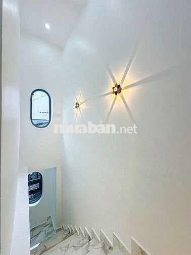 - BÁN NHÀ ĐẸP SỔ HỒNG RIÊNG HẺM 1834 LÔ NHÌ CÁCH HUỲNH TẤN PHÁT - 10M
