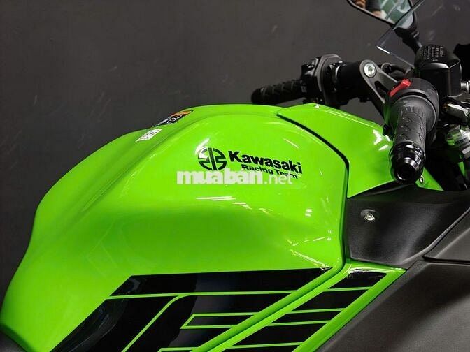 NINJA 650 CHẠY LƯỚT 41KM BẢO HÀNH 02 NĂM CHƯA ĐKBS