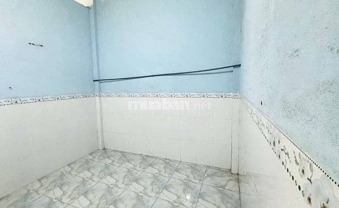 Ông Tư cần tiền nên bán nhà 150m2 ở Tân Thông Hội - Củ Chi. 900 triệu