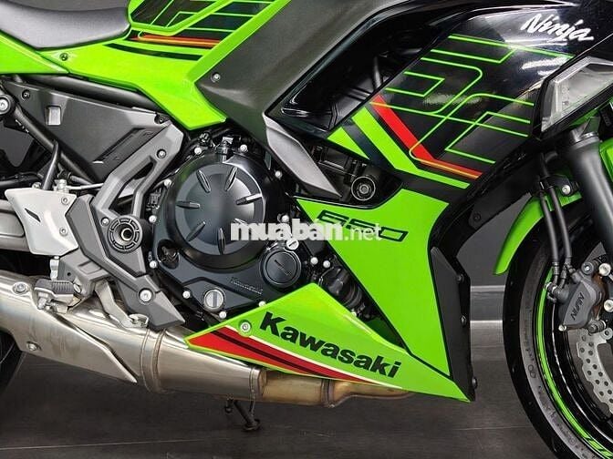 NINJA 650 CHẠY LƯỚT 41KM BẢO HÀNH 02 NĂM CHƯA ĐKBS