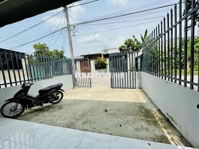Nhà nguyên căn 2 phòng ngủ mới đường Thân Nhân Trung, Trảng Dài