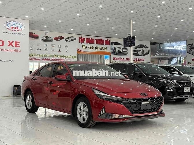 Hyundai Elantra 1.6AT 2022 màu đỏ