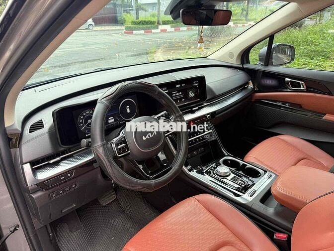 KIA Carnival 3.5G Signature SX 2022 Xám