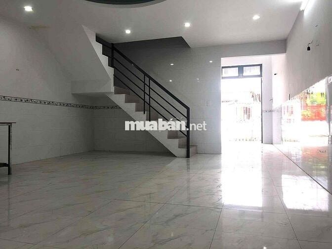 Nhà nguyên căn 2 phòng ngủ mới đường Thân Nhân Trung, Trảng Dài