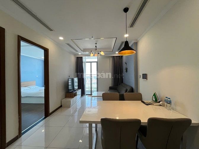 Giá chỉ 25tr, Cho thuê ngay CC 1PN, 1VS 53.7M2 VinhomesCentral BThanh
