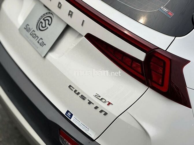Hyundai Custin 2023 Cao Cấp 2.0T - 20000 km