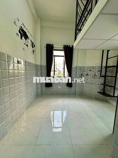 10 Bước Sang Hutech, Điện Nước Rẻ, Nhà Ít Khi Trống, Sát Metro Q1